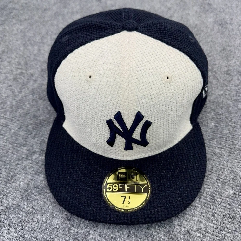 New York Yankees Hat New Era‎ 59FIFTY Fitted 7 1/2 Thermal Waffle Blue White Cap